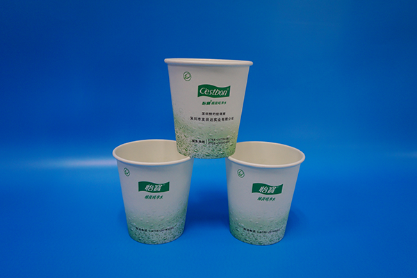 紙杯